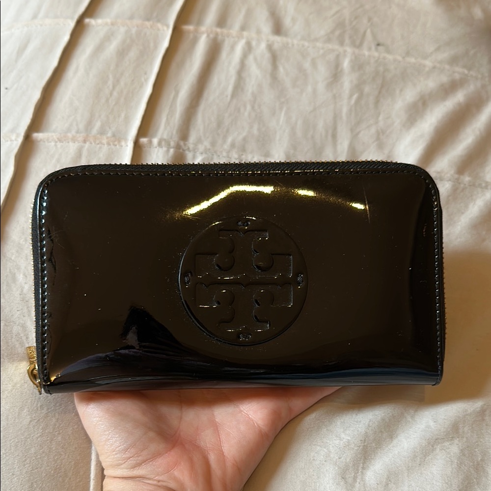 Tory Burch Black Patent Leather Wallet